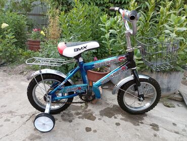 великий гэтсби: Детский велосипед на 2.5 года до 6лет. размер колес 12 доставка только