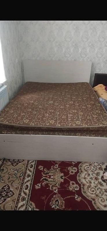 на приданное: Двуспальная кровать с матрасом - Размер спального места — 1