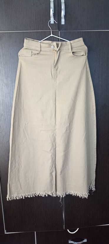 Другая женская одежда: Продается все эти женские одежды от 400сом до 800сом Белый кардиган с at lalafo.kg — 7 Другая женская одежда: Продается все эти женские одежды от 400сом до 800сом Белый кардиган с — 7