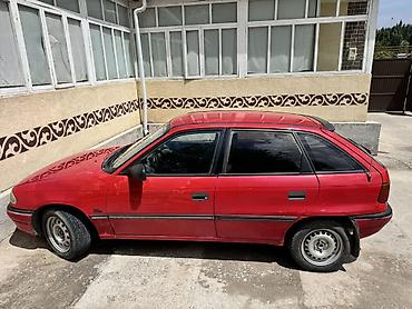 srv 3: Opel Astra: 1992 г., 1.4 л, Механика, Бензин, Хэтчбэк — 1