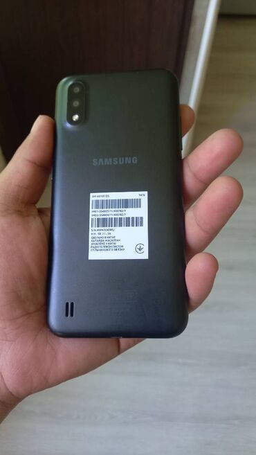 samsung telfonlar: Samsung Galaxy A01, цвет - Черный