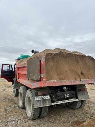 ремонт сколов и трещин на лобовом стекле: Hörgü suvaq qumu - Şəkillərdə görüldüyü kimi, iri həcmli dump tipli