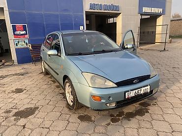 Ford: Ford Focus: 1998 г., 2 л, Механика, Бензин, Хэтчбэк — 3