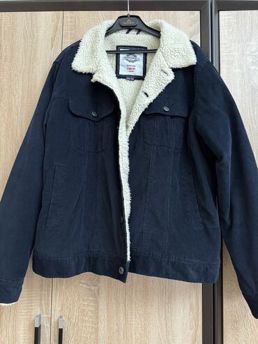 кожаные куртки в бишкеке: Куртка 2XL (EU 44), 3XL (EU 46)