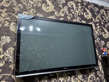 портативный телевизор: Продаю телевизор Panasonic XT series SmartViera 3D Ножка есть