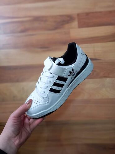 Women's Sneakers and athletic shoes: 41 — 3