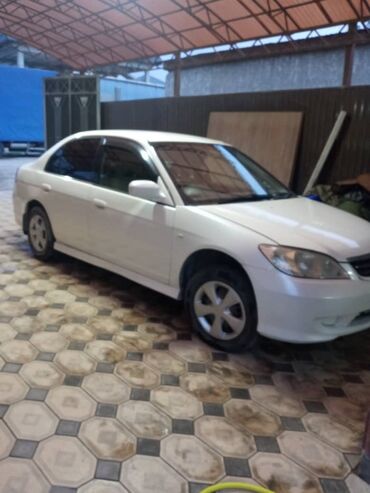 авто машина сатылат: Honda Civic: 2004 г., 1.7 л, Автоматические, Бензин, Седан