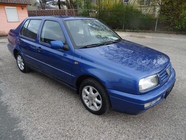 машины вента: Volkswagen Vento: 1995 г., 1.8 л, Автомат, Бензин, Седан