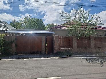 Продажа коттеджей и домов: Продается дом! 📍По ул. 9 января Кызыл Аскер 🔑Участок 4,16 по — 8