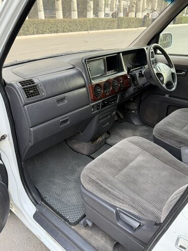 Honda: Honda Stepwgn: 2001 г., 2 л, Автомат, Бензин, Минивэн — 15