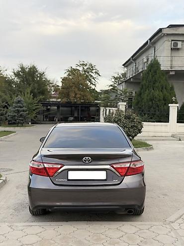 Продажа авто: Toyota Camry: 2015 г., Седан — 2