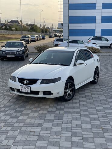 Honda: Honda Accord: 2003 г., 2 л, Автомат, Газ, Седан