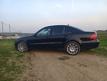 mercedes cl220: Mercedes-Benz E-Class: 3 l | 2007 il Sedan — 7