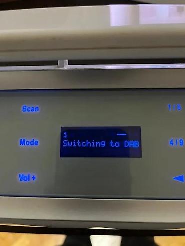 Pojačala i prijemnici: Bush prenosni radio (DAB/FM) - Kompaktan retro dizajn u beloj boji sa — 9