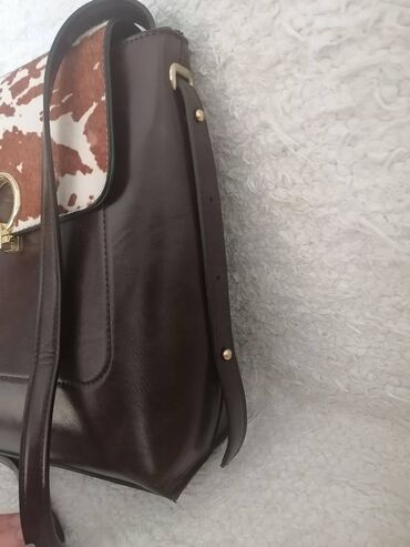 Torbe: MENBURN tasna, prava koza - SNIZENOMENBUR skupocena tasna, prava koza na lalafo.rs — 13 Torbe: MENBURN tasna, prava koza - SNIZENOMENBUR skupocena tasna, prava koza — 13