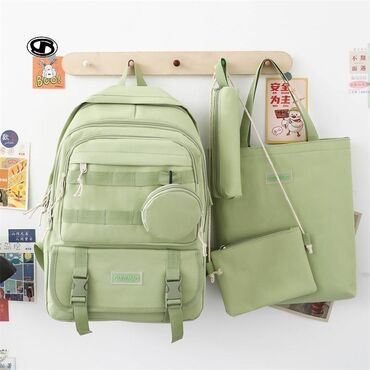 Rukzaklar: Dördlü və beşli çantalar dəsti. Dəstə bir ədəd rəngli və rəngli — 33