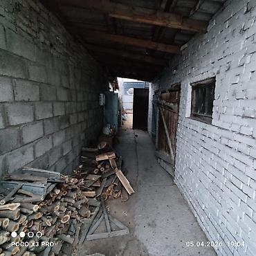 Продажа коттеджей и домов: Продаётся дом с большим навесом и благоустроенным двором. Основные — 13