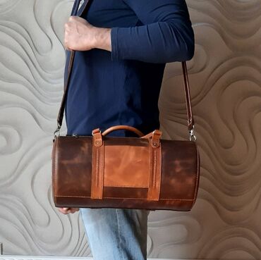 İdman çantaları: İdman çantası Təbii dəridən tamamilə əl işi olan idman çantası — 4