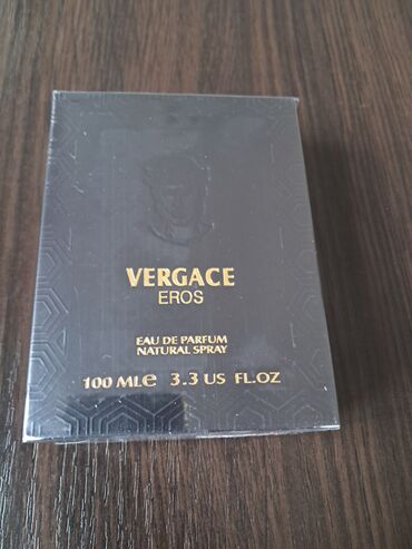 Ətriyyat: VERGACE PARFUM KISİIƏRÇÜN