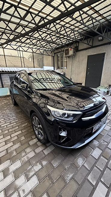 Kia Stonic: 2018 г., 1.6 л, Автомат, Дизель, Кроссовер at lalafo.kg Kia Stonic: 2018 г., 1.6 л, Автомат, Дизель, Кроссовер