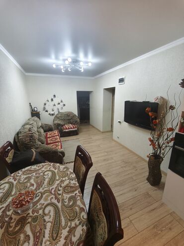 Продажа домов: Полдома, 72 м², 3 комнаты, Собственник, Дизайнерский ремонт — 2