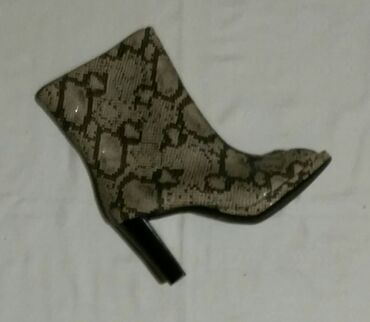 sandale bele na stiklu: Sandals, 40