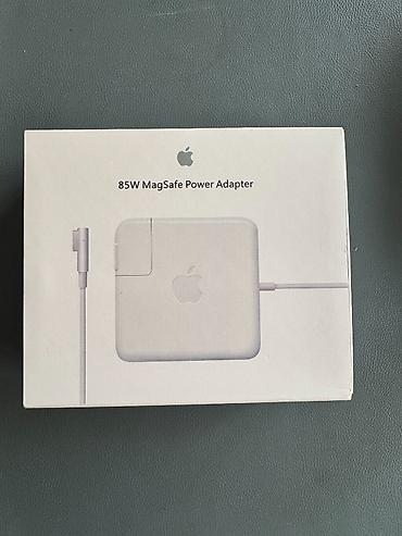 Apple MacBook: MacBook Air 2010 satılır. Texniki xüsusiyyətlər: • macOS High Sierra — 8