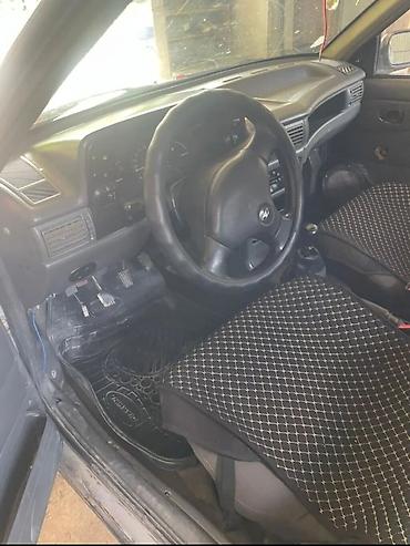devo tiko: Daewoo Nexia: 2001 г., 1.5 л, Механика — 5