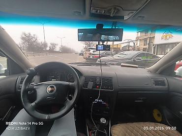 Volkswagen: Volkswagen Golf V: 1997 г., 1.6 л, Механика, Бензин — 8