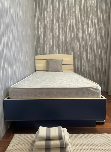 Uşaq və gənc otağı üçün dəstlər: Oğlan üçün, İşlənmiş, Təknəfərlik çarpayı, Tumba — 1