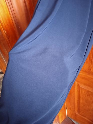 patike sa greskom: Plave ženske pantalone od elastičnog, laganog i mekog materijala — 2