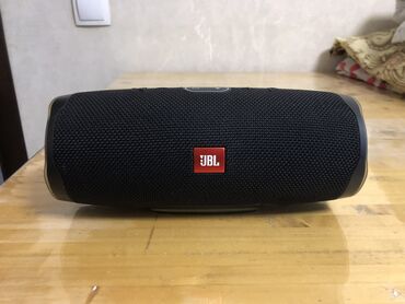 Динамики и музыкальные центры: Оригинал JBL charge 4. Все идеально. Причина продажи - наличие Sony