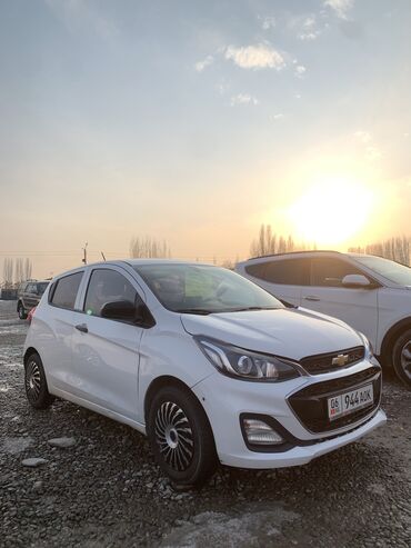 Chevrolet: Chevrolet Spark: 2019 г., 1 л, Вариатор, Бензин, Хэтчбэк