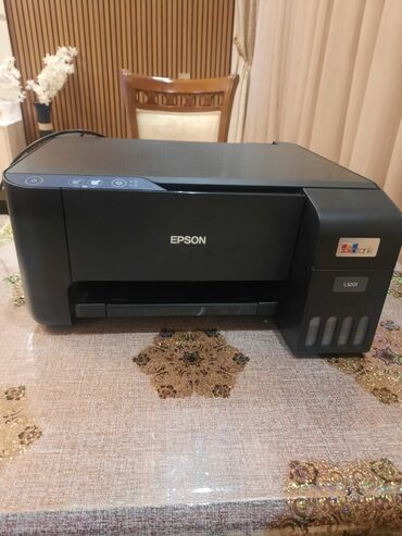 Принтеры: Epson Printeri satılır Model:L3201 1ay əvvəl alınıb 15gün istifadə