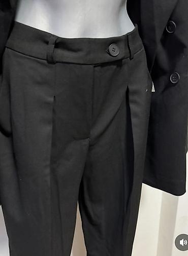 moderne perike: Komplet damski crno odelo – sako i pantalone. - Klasičan dvoredni sako — 4