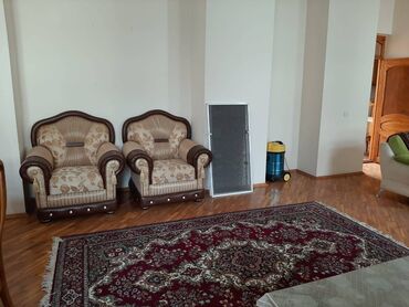 Uzunmüddətli kirayə mənzillər: Sahil işəri şəhər metrosunun yaxınlığında(Torqovuda) 4 mertebəli — 5