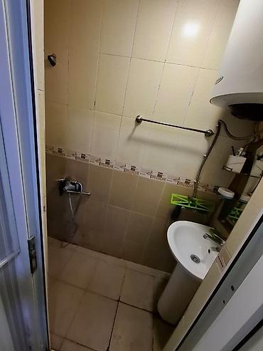 Mənzillər: 2 otaqlı mənzil kirayə. 150 manat komunal daxil deil bir nefer öğlan — 6