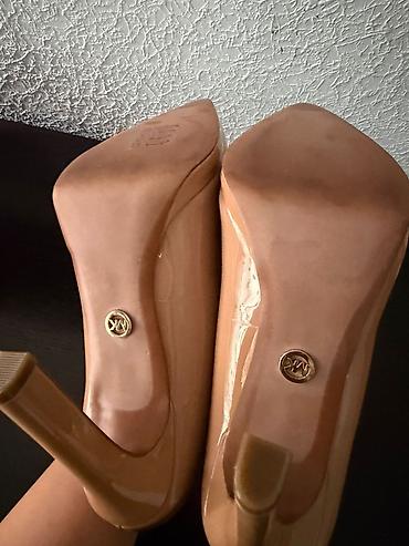 pump qizil: Original Michael Kors brendine mexsus klassik ayaqqabi. Cemi 1 defe — 2