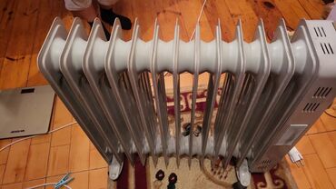 ev radiator: Satılır təzə kimidi ölçüsü böyükdü