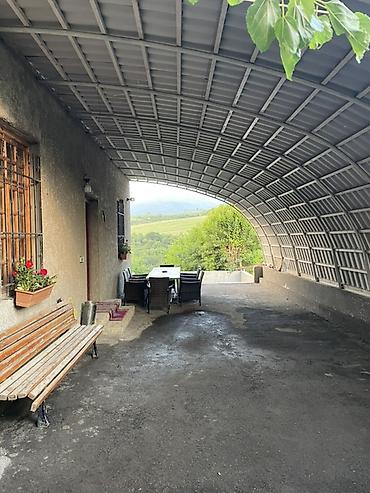 xirdalan abseron city kiraye evler: Dağ mənzərəli, həyətində hovuzlu və manqallı geniş 8yerlik kend evi — 10