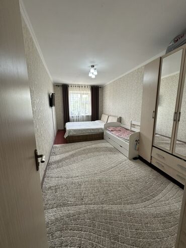 купить квартиру в бишкеке: 2 комнаты, 48 м², Индивидуалка, 4 этаж, Косметический ремонт