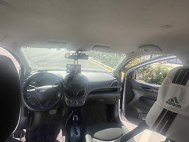 byd e5 2020: Chevrolet Spark: 2020 г., 1 л, Вариатор, Бензин, Хэтчбэк — 5