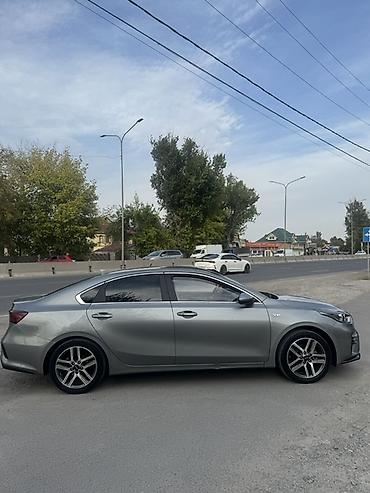 Продажа авто: Kia K3: 2020 г., 1.6 л, Бензин, Седан — 4