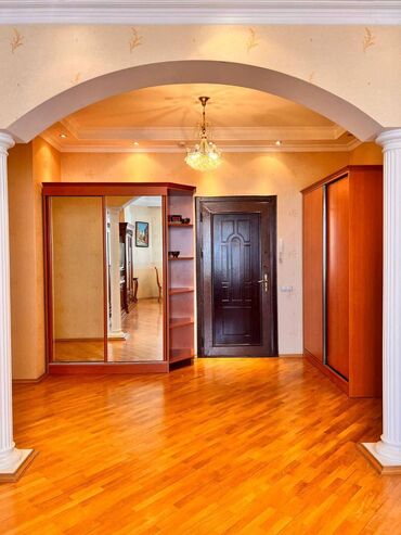 Uzunmüddətli kirayə mənzillər: Nərimanov Rayonu 17 mərtəbəli binanın 11 ci mərtəbəsində 3 otaqlı -da lalafo.az — 10 Uzunmüddətli kirayə mənzillər: Nərimanov Rayonu 17 mərtəbəli binanın 11 ci mərtəbəsində 3 otaqlı — 10