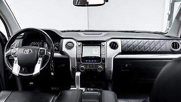 toyota sequoia 2007: Toyota Тундра: 2018 г., 5.7 л, Автомат, Бензин, Пикап — 7
