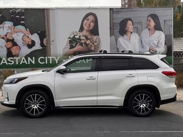 аварийный тойота: Toyota Highlander: 2018 г., 3.5 л, Автомат, Бензин, Внедорожник