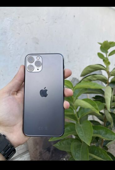 iphone 11 pro qiymet: IPhone 11 Pro, 256 GB, Qara, Zəmanət, Simsiz şarj, Face ID