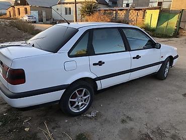 Volkswagen: Volkswagen Passat: 1990 г., Седан — 5
