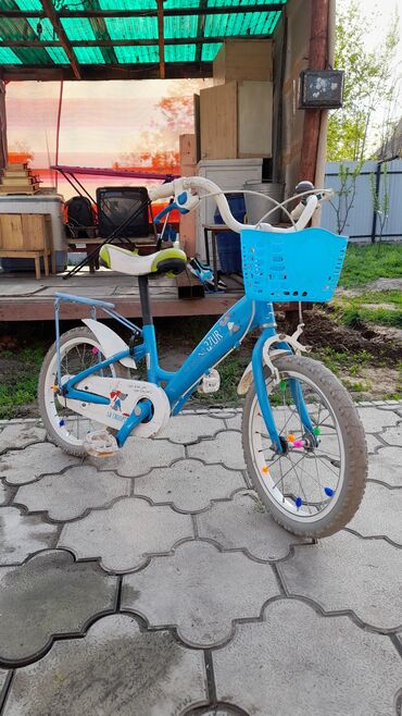 купить детский велосипед в бишкеке: Продаю детский Кореский велосипед состояние идеальное сыну купил он не