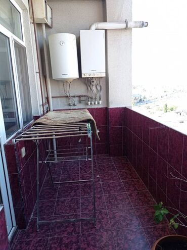 Uzunmüddətli kirayə mənzillər: İnşaatçılar metrosunun yaxınlığında Qələbə dairesində yaxın 12 — 9